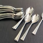CUCHARITAS PLASTICAS PLATA X24U.